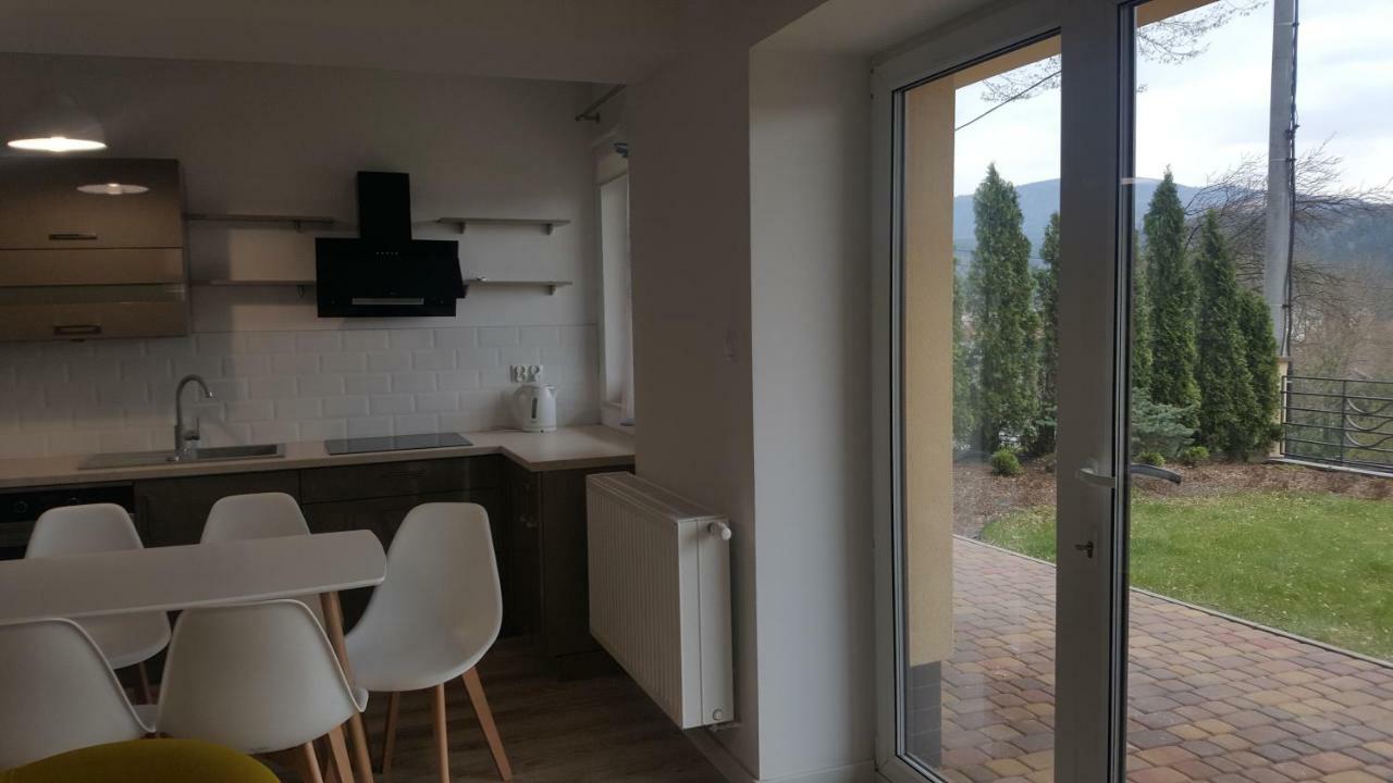 Apartament Z Widokiem-Blizej Zdroju Поляница-Здрой Екстериор снимка